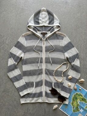 🌊 Tommy Bahama Coastal Breeze Knit Hoodie